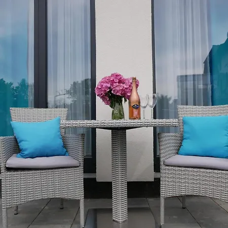 Sea & Апартаменты Виселка